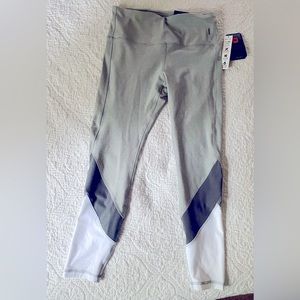Grey athletic leggings